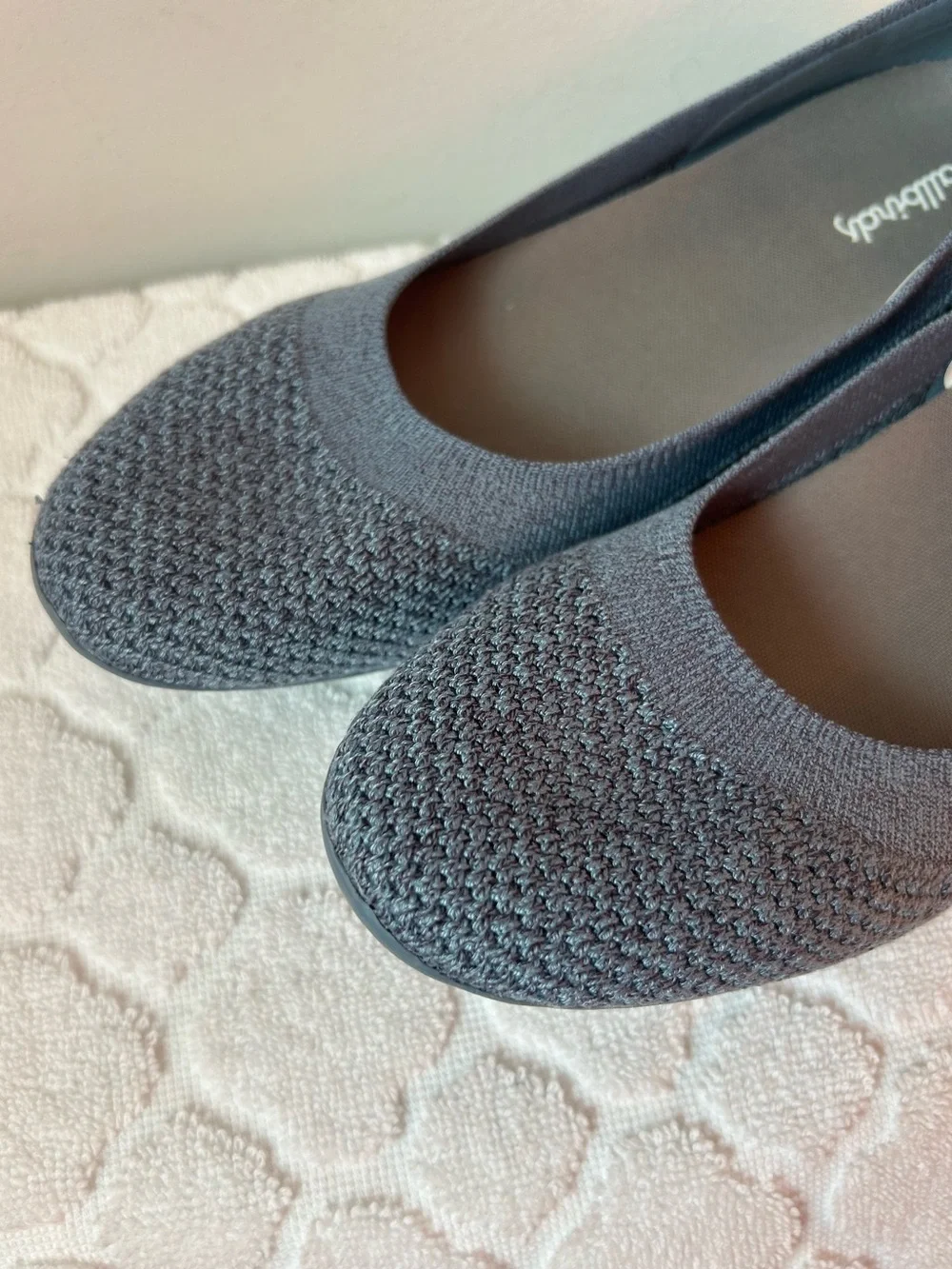 allbirds Women's Tree Breezer Grey-Blue Flats Size 9 eucalyptus knit Slip-on